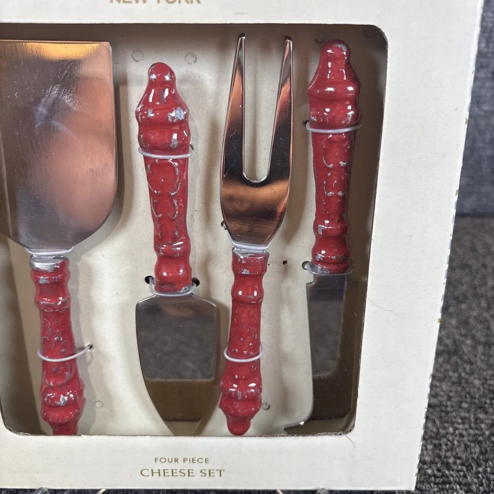 Cynthia Rowley~New York~Four Piece Cheese Set~NIB
